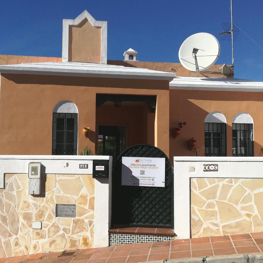 Burriana Holiday Apartments Нерха Екстериор снимка